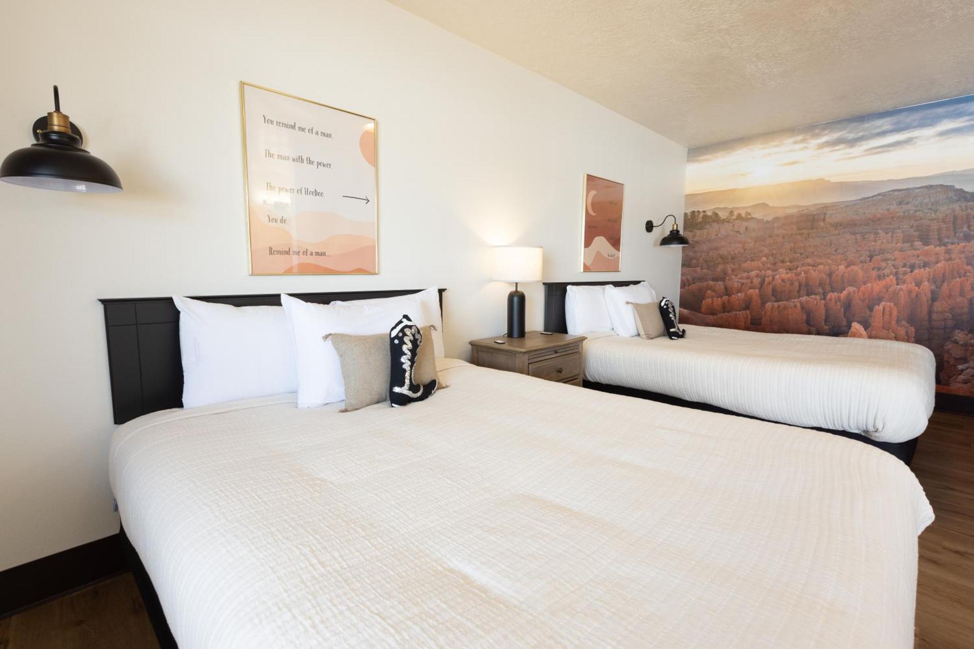 The Golden Spur Hotel Пангитч Экстерьер фото